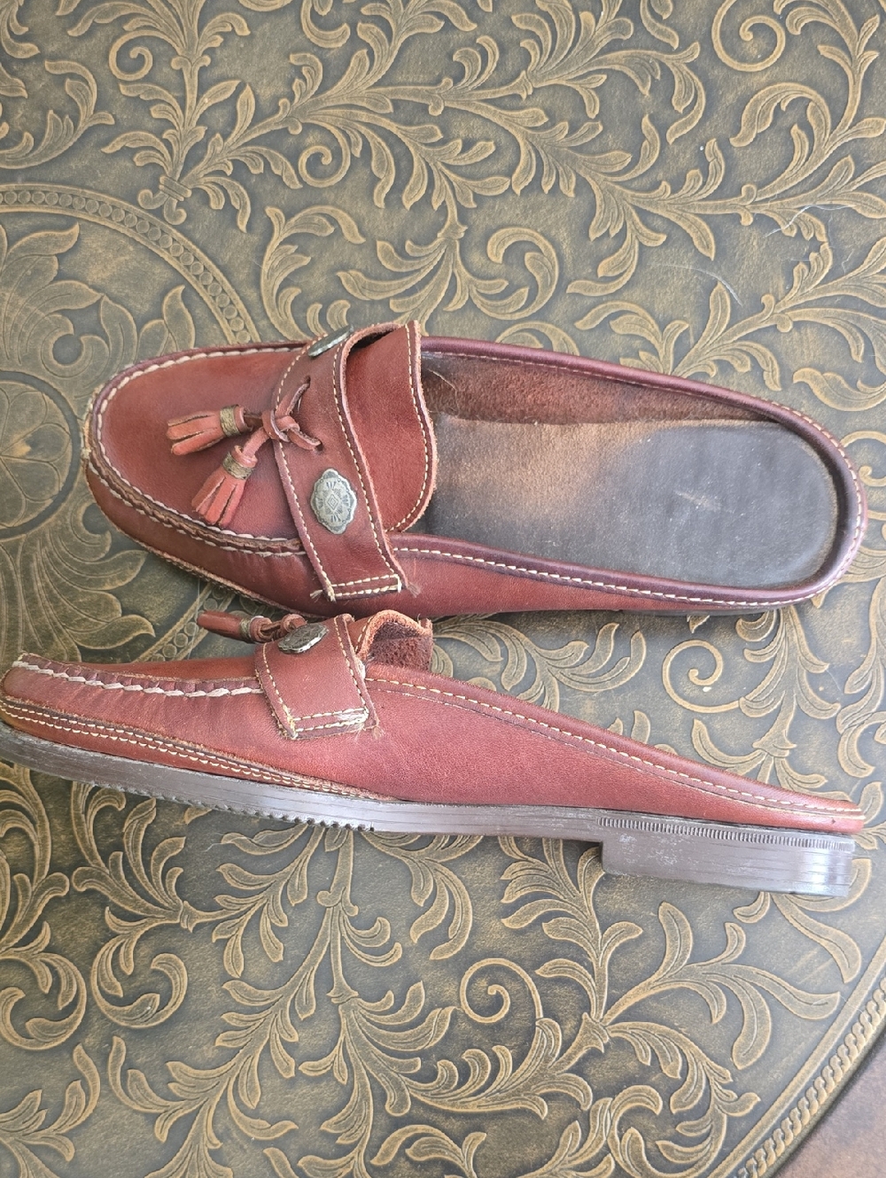Dexter Tassel Backless Loafers in Chestnut Brown